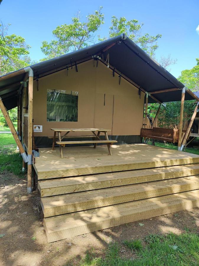Hotel Camping Le Mouliat Moncrabeau Zewnętrze zdjęcie