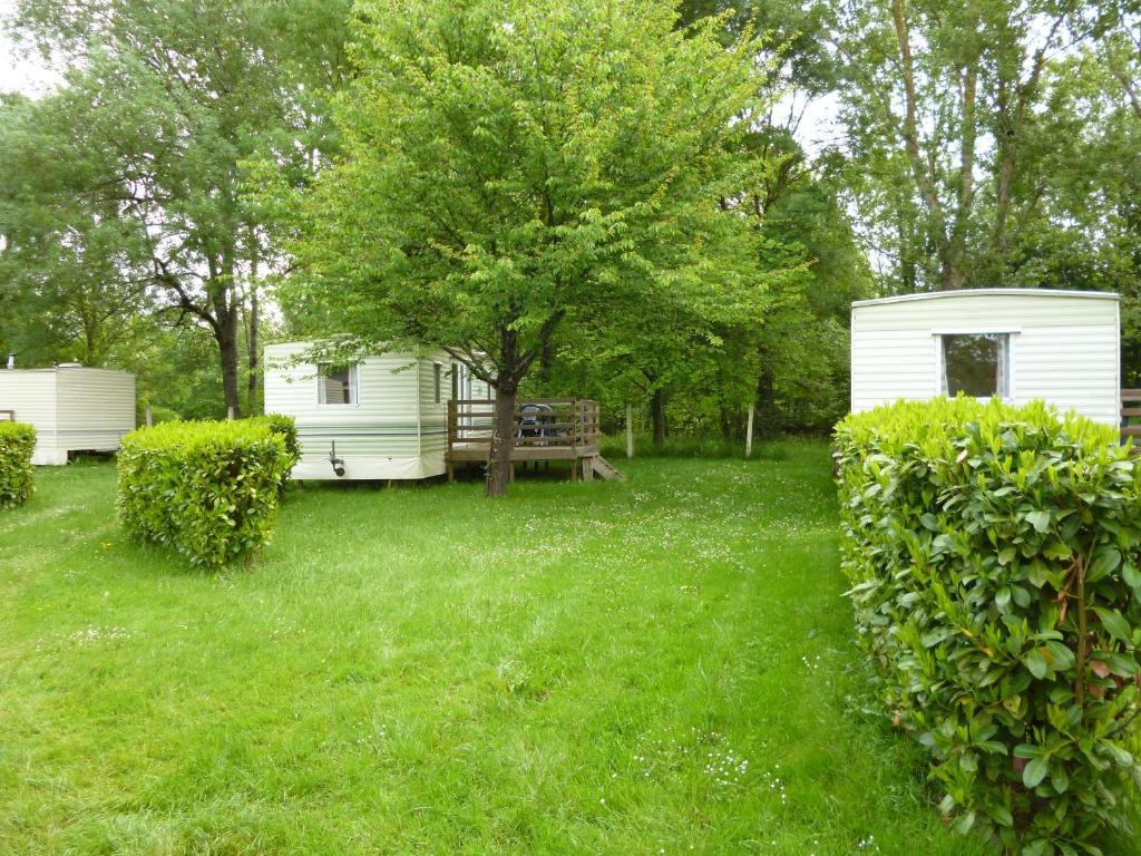 Hotel Camping Le Mouliat Moncrabeau Pokój zdjęcie
